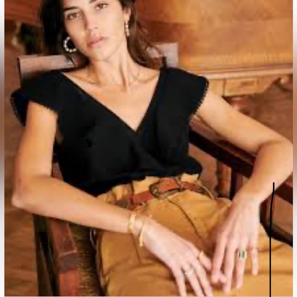 Women's Black V-Neck Cap Sleeve Blouse